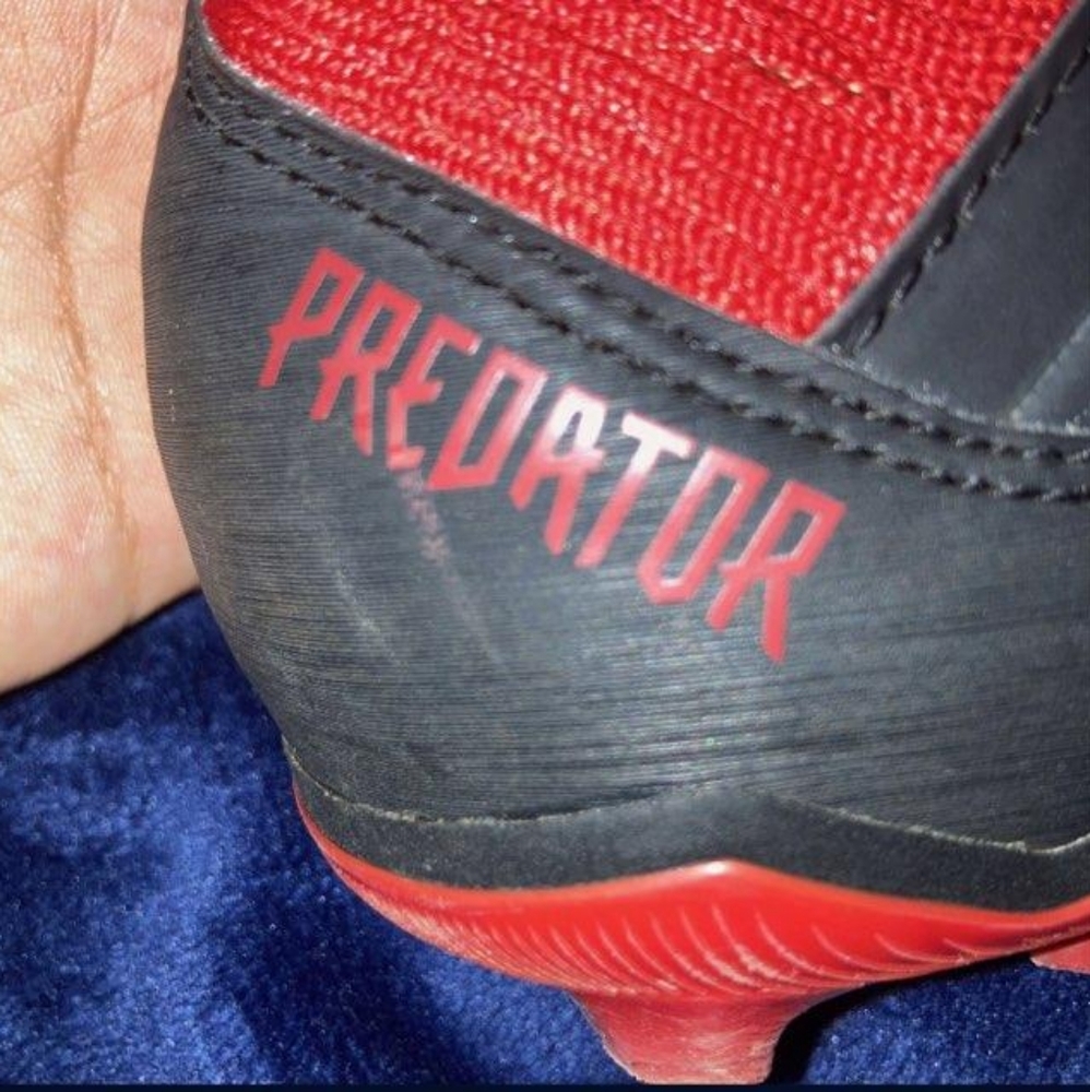 Soccer cleats